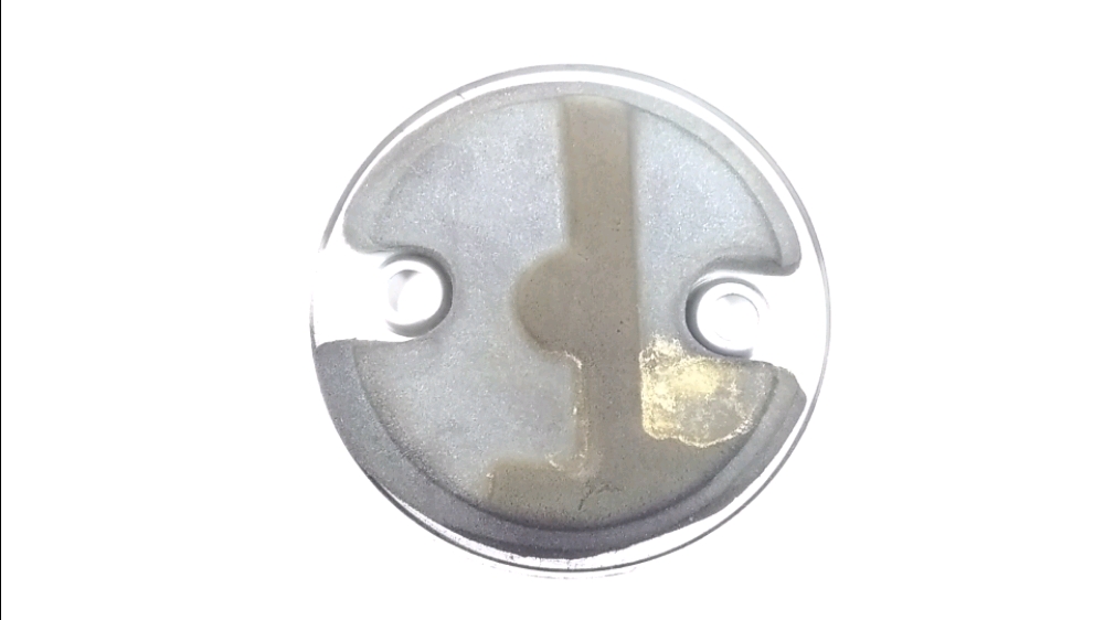 CACHE LATERAL DROIT