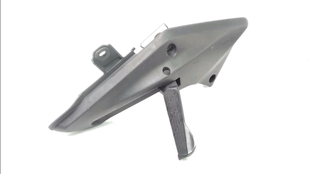 PLATINE ET REPOSE PIEDS ARRIERE DROIT