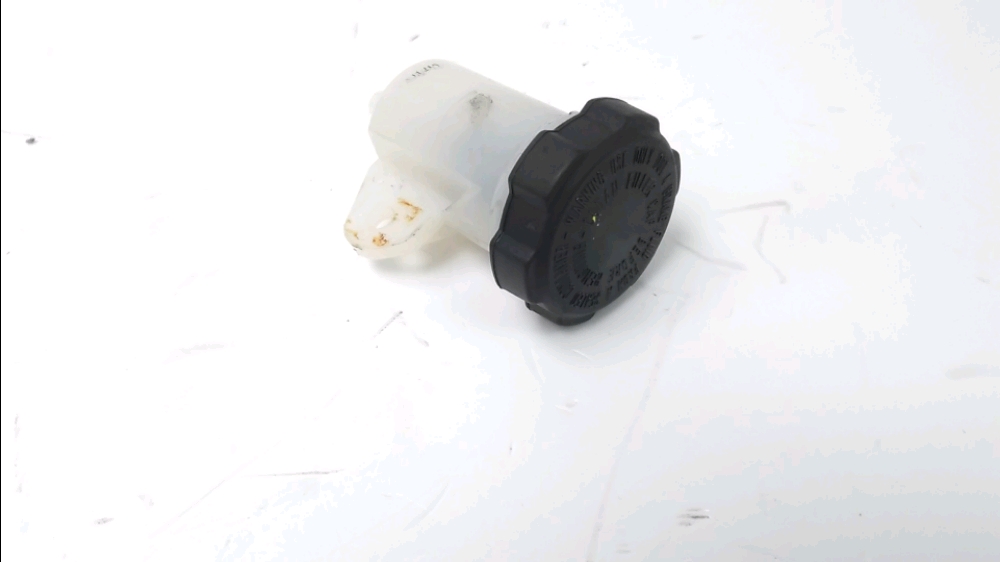 Bocal vase maitre cylindre de frein