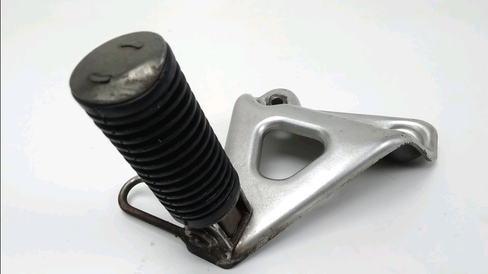 PLATINE ARRIERE DROITE COMPLETE