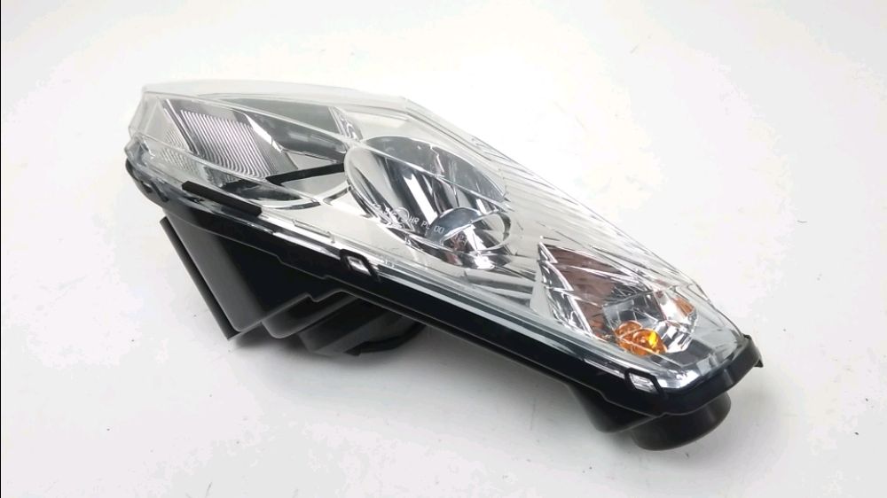 OPTIQUE AVANT GAUCHE