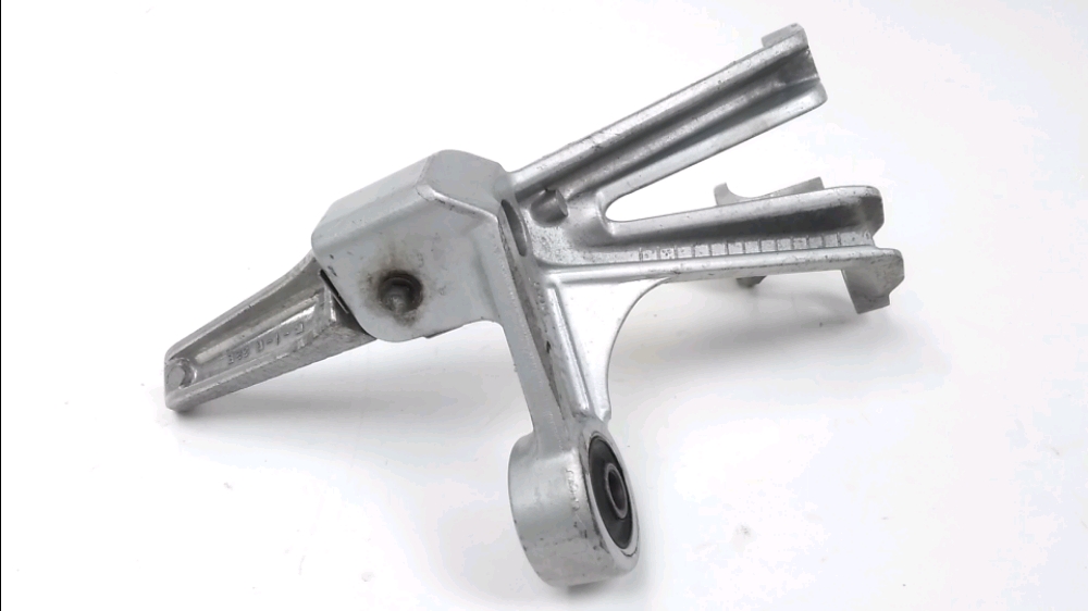 PLATINE ARRIERE DROITE COMPLETE