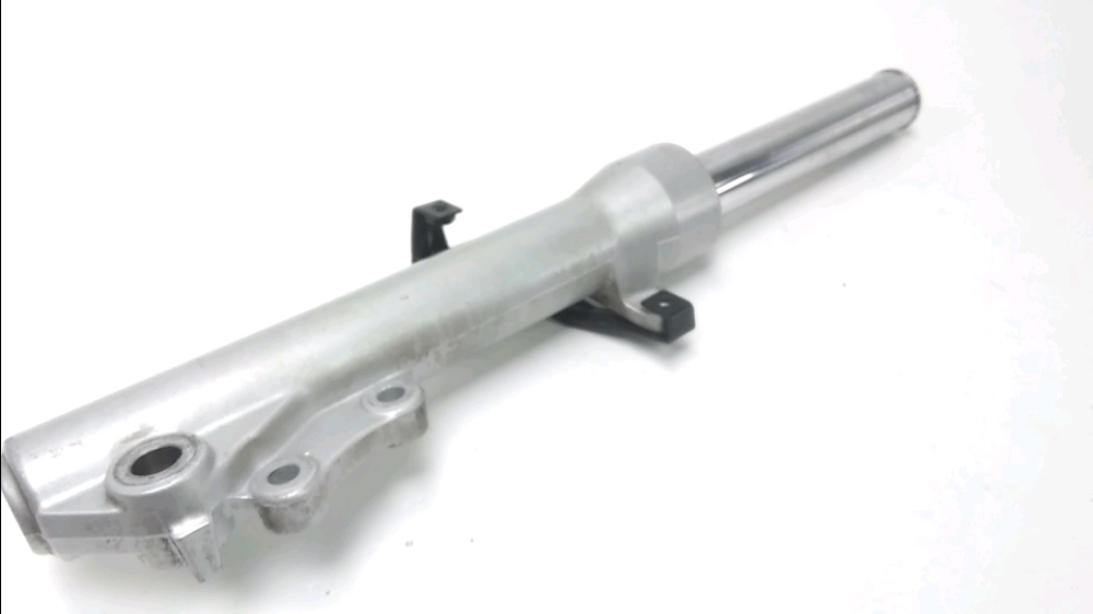 Tube de fourche gauche