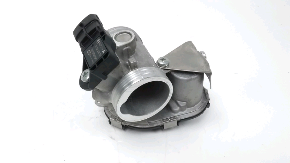 Corps d'injection droit