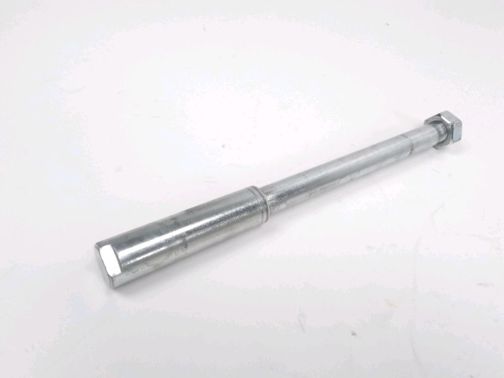 AXE DE ROUE AVANT