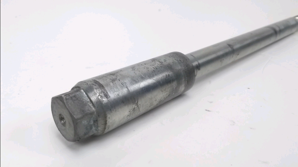 AXE DE ROUE AVANT