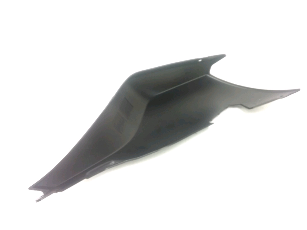 CARENAGE ARRIERE GAUCHE