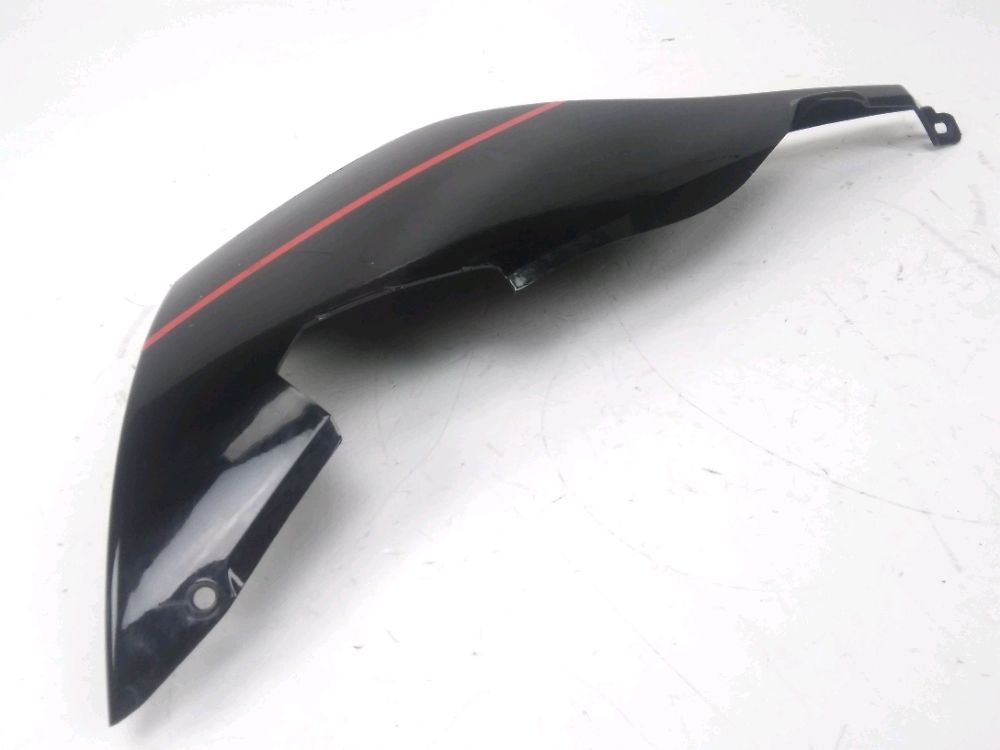 CARENAGE ARRIERE GAUCHE