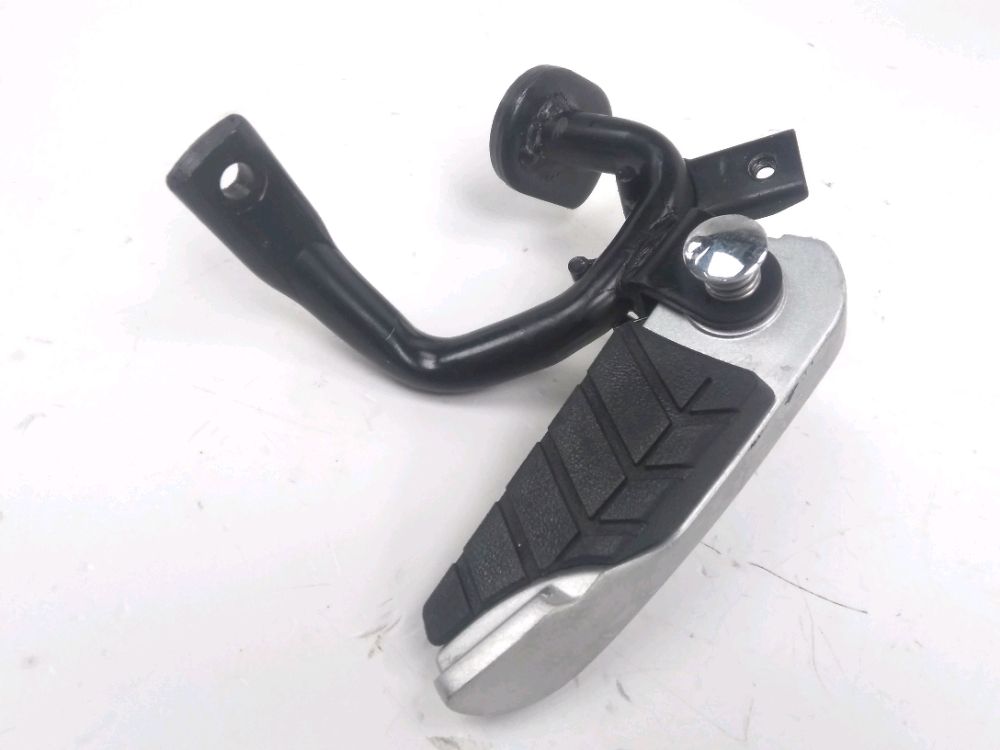 PLATINE ARRIERE DROITE COMPLETE