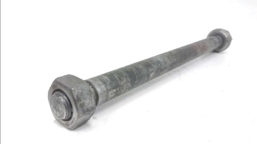 AXE DE ROUE ARRIERE