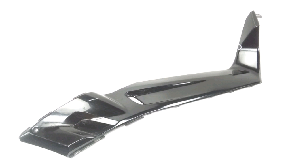 CACHE LATERAL DROIT