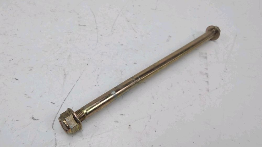 AXE DE ROUE AVANT