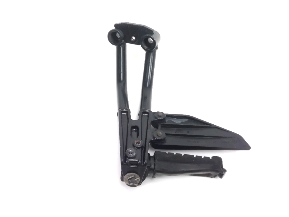 PLATINE ET REPOSE PIEDS ARRIERE DROIT