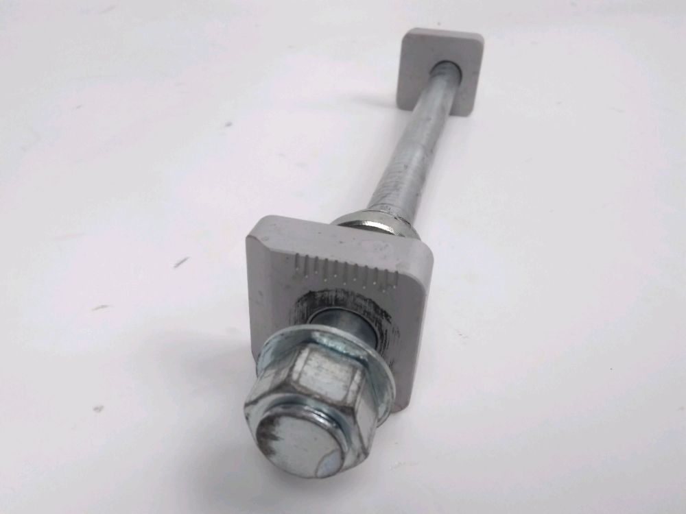 AXE DE ROUE ARRIERE