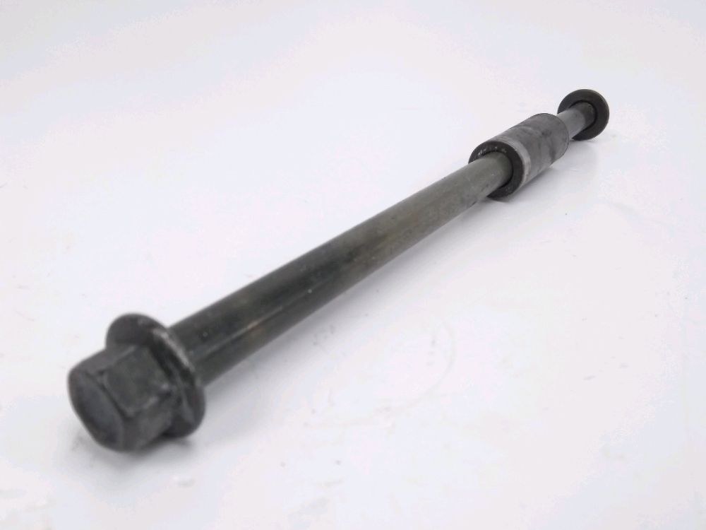 AXE DE ROUE AVANT