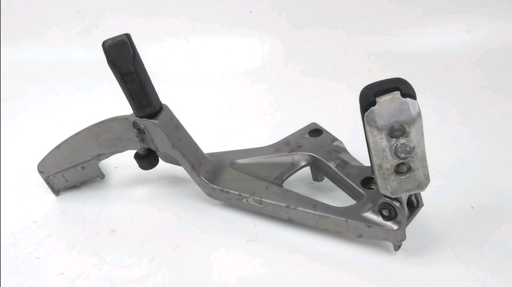 PLATINE AVANT DROITE COMPLETE