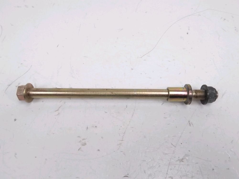AXE DE ROUE AVANT