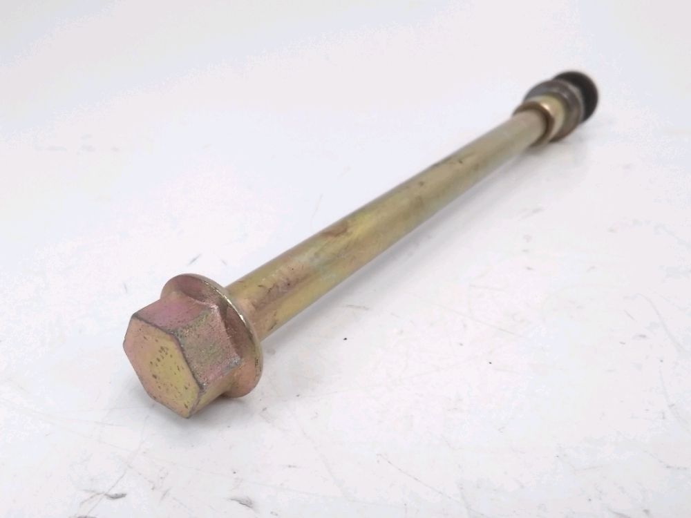 AXE DE ROUE AVANT
