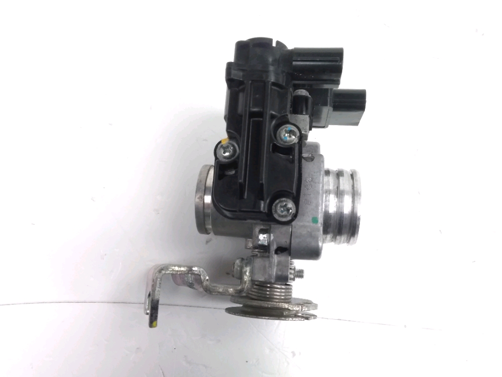 CORPS D'INJECTION GAUCHE