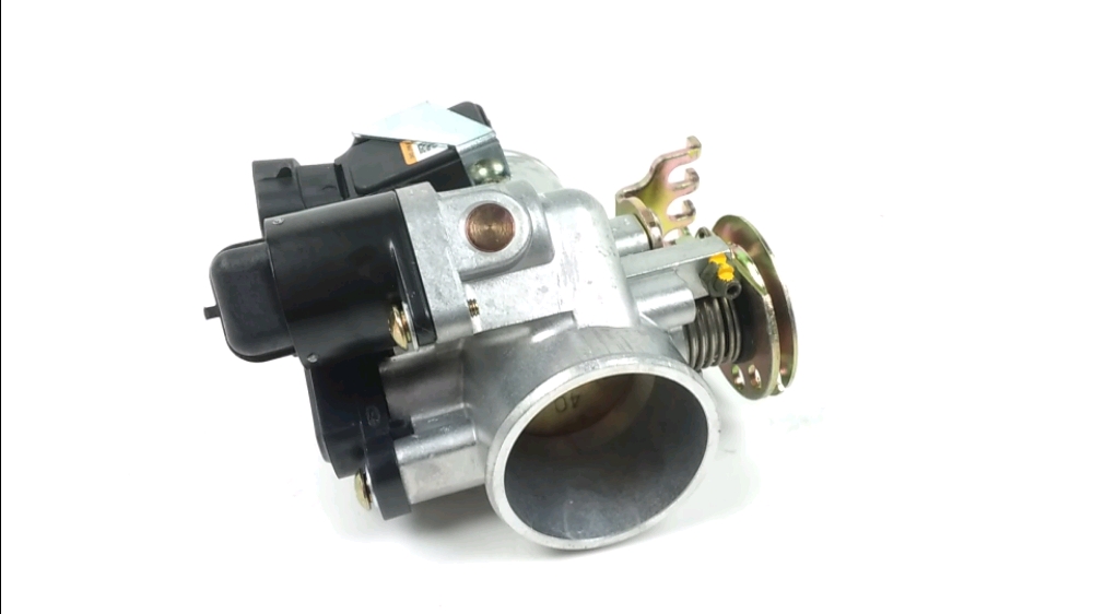 Corps d'injection gauche