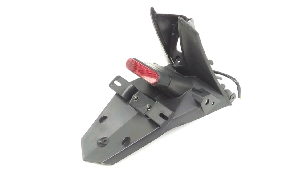 Support de plaque et eclairage