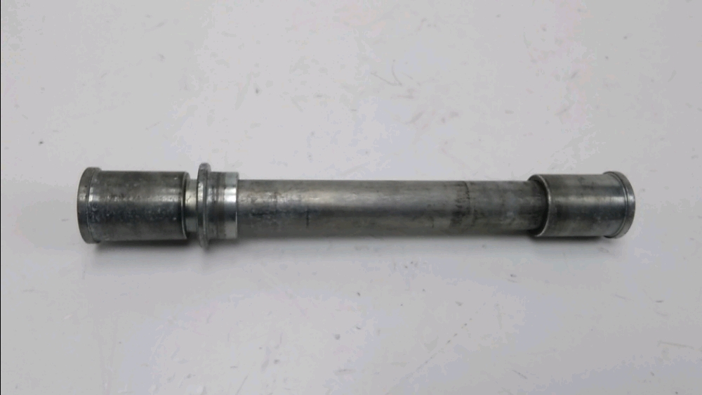 AXE DE ROUE AVANT