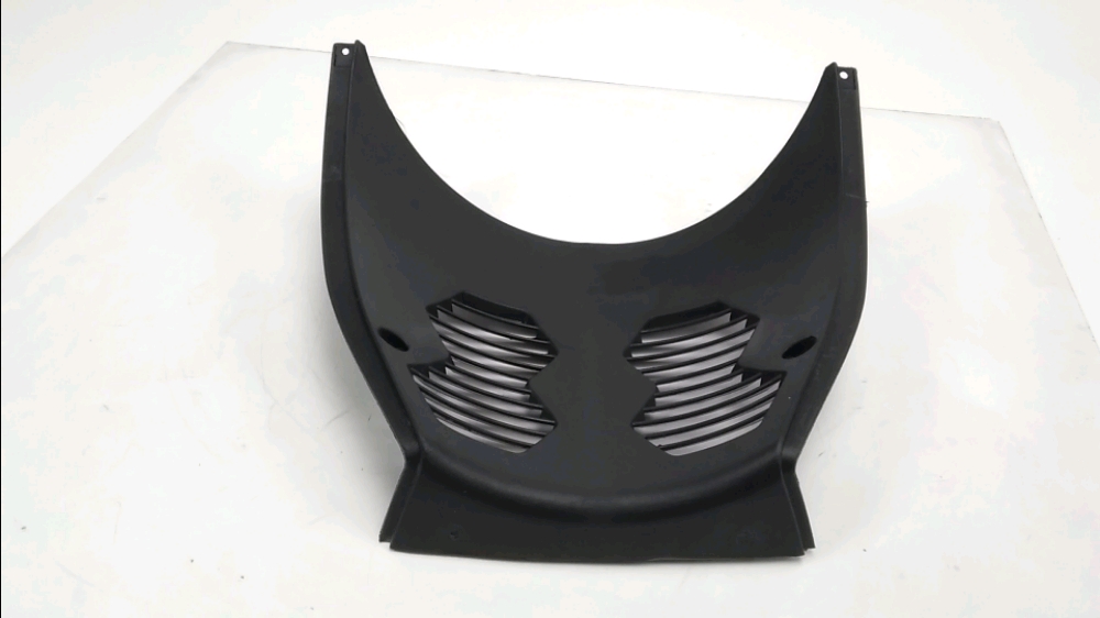 GRILLE DE RADIATEUR