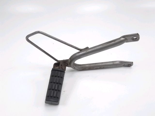 Platine et repose pieds arriere droit