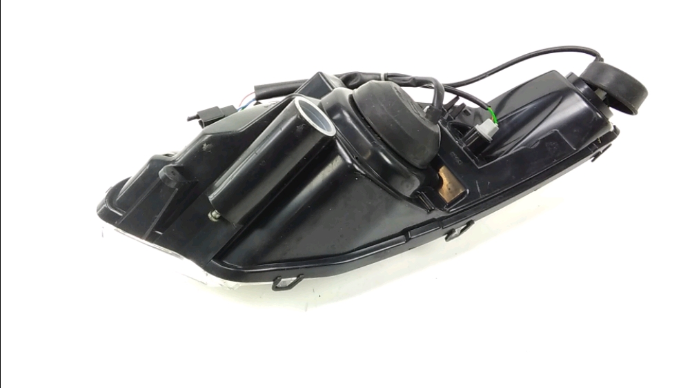 OPTIQUE AVANT GAUCHE