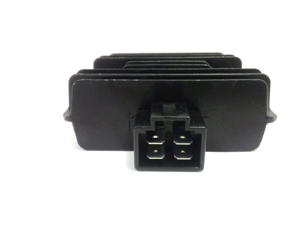 REGULATEUR DE TENSION