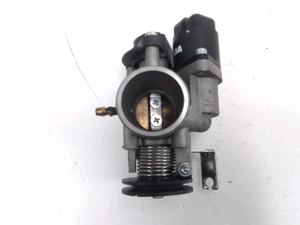 CORPS D'INJECTION DROIT