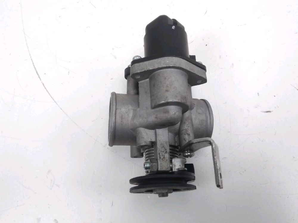 CORPS D'INJECTION DROIT