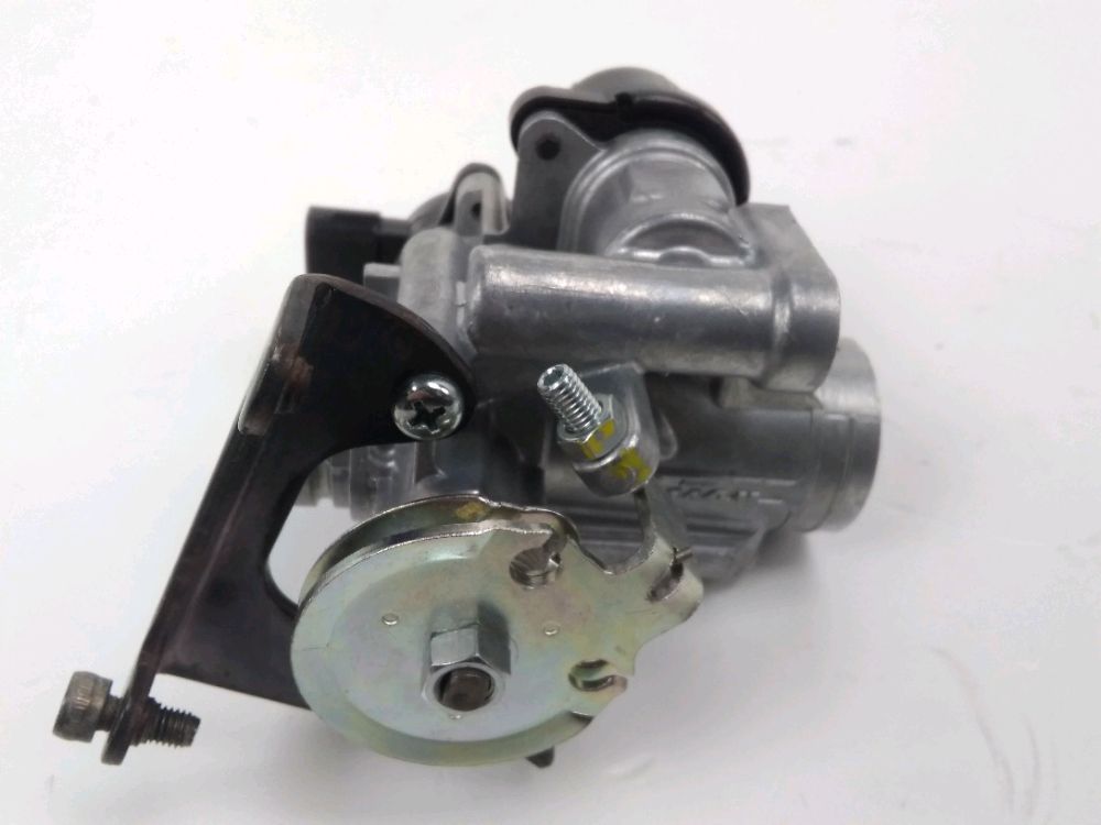 CORPS D'INJECTION DROIT