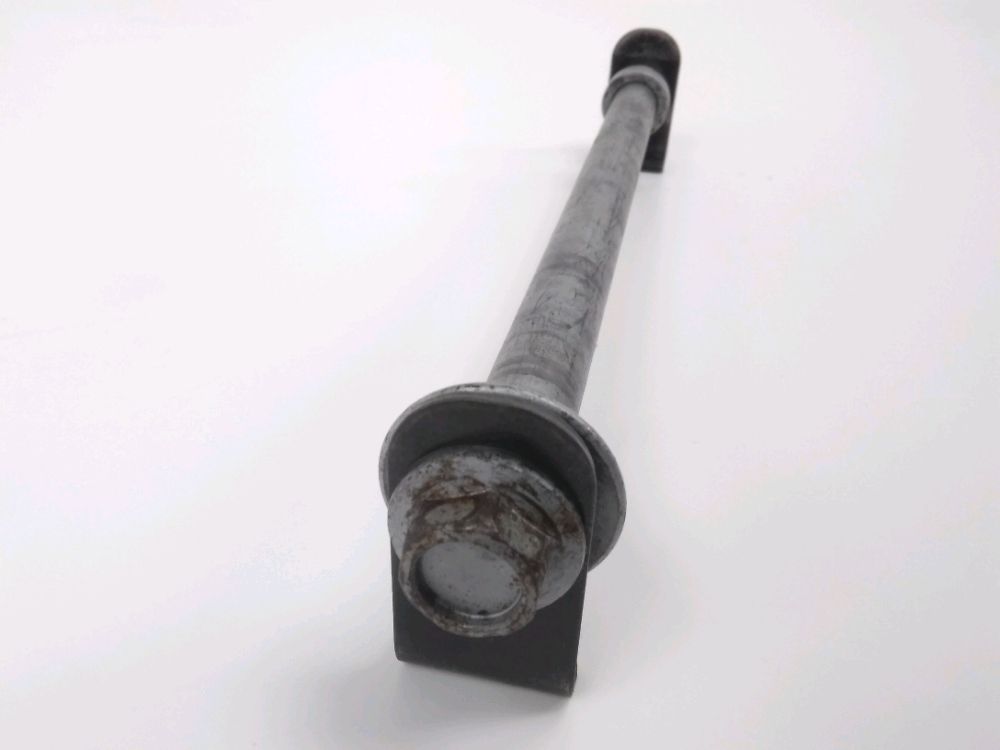 AXE DE ROUE ARRIERE