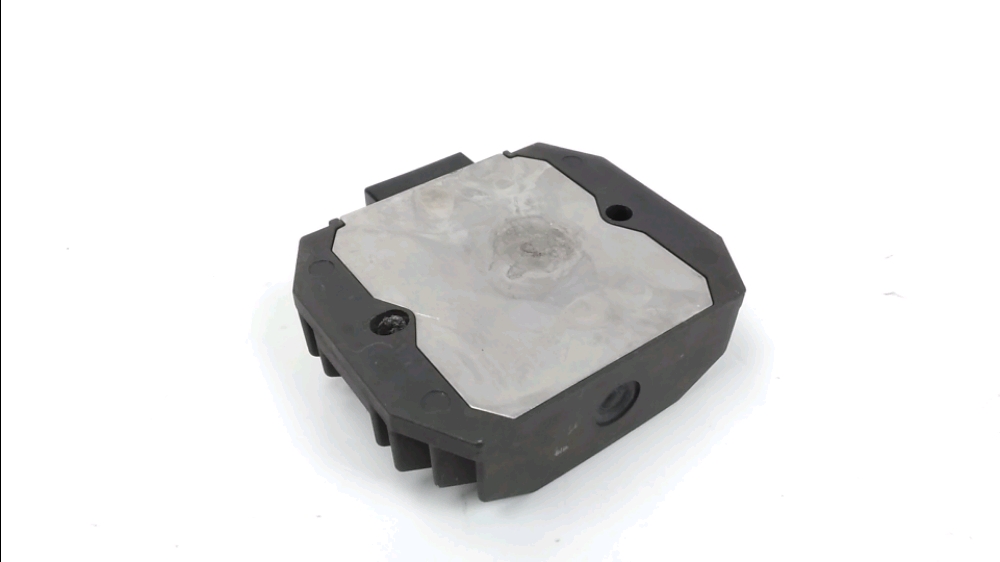 REGULATEUR DE TENSION