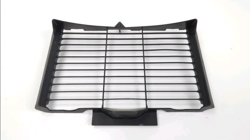 GRILLE DE RADIATEUR