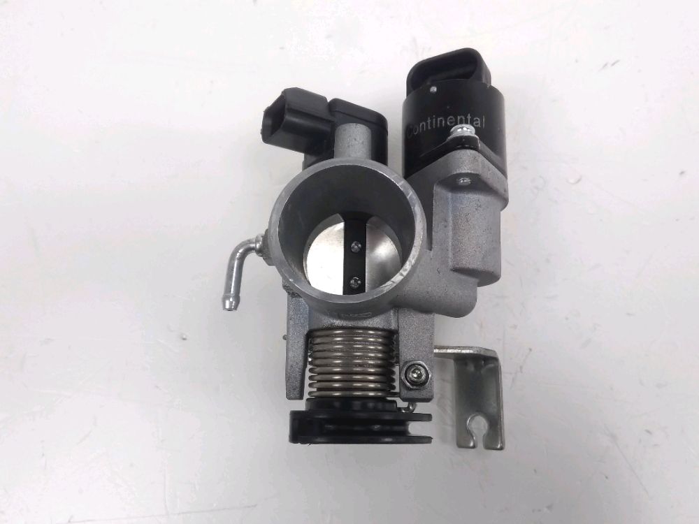 Corps d'injection droit