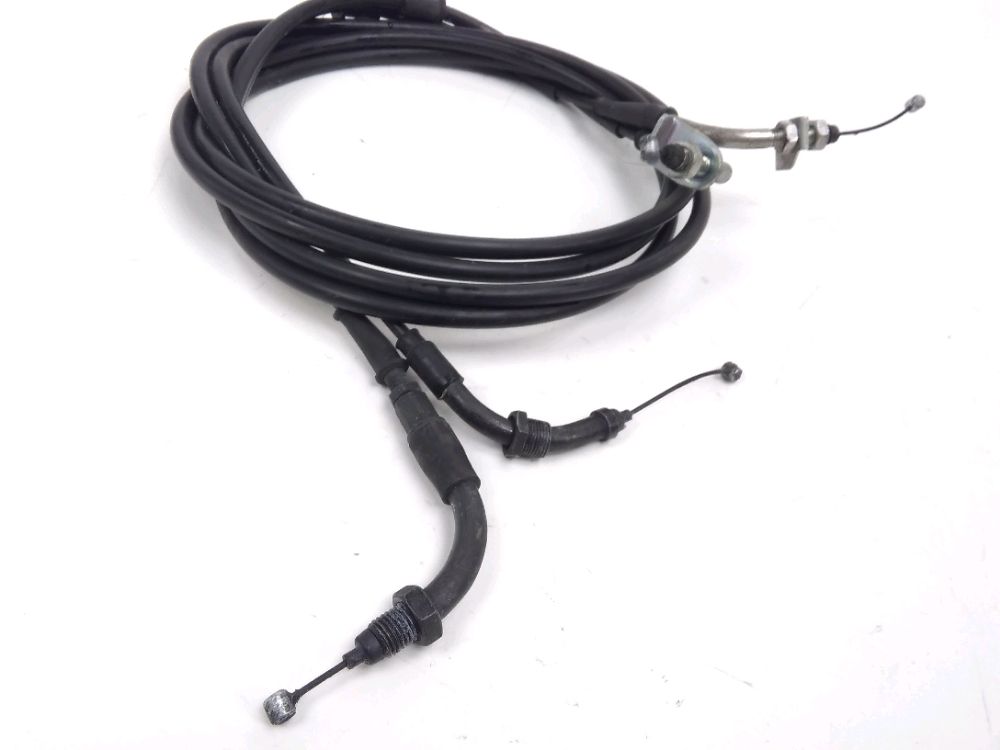 CABLE D'ACCELERATEUR