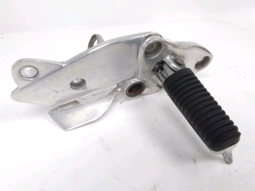 PLATINE AVANT DROITE COMPLETE