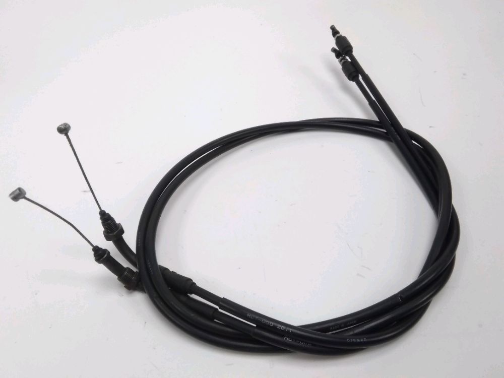 Cable d'accelerateur