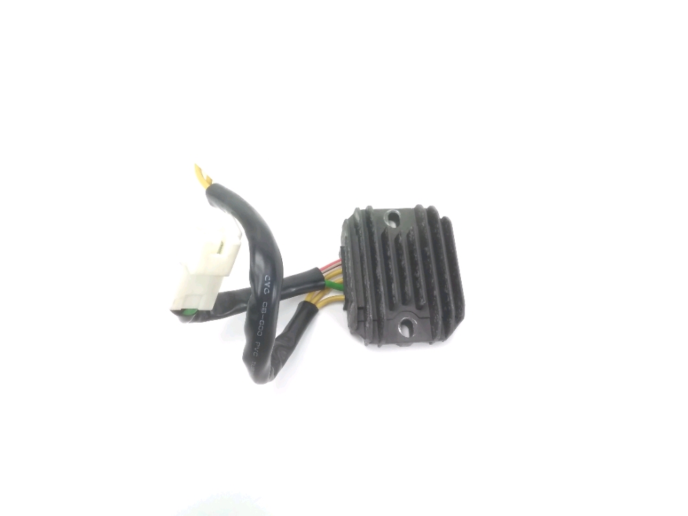 REGULATEUR DE TENSION