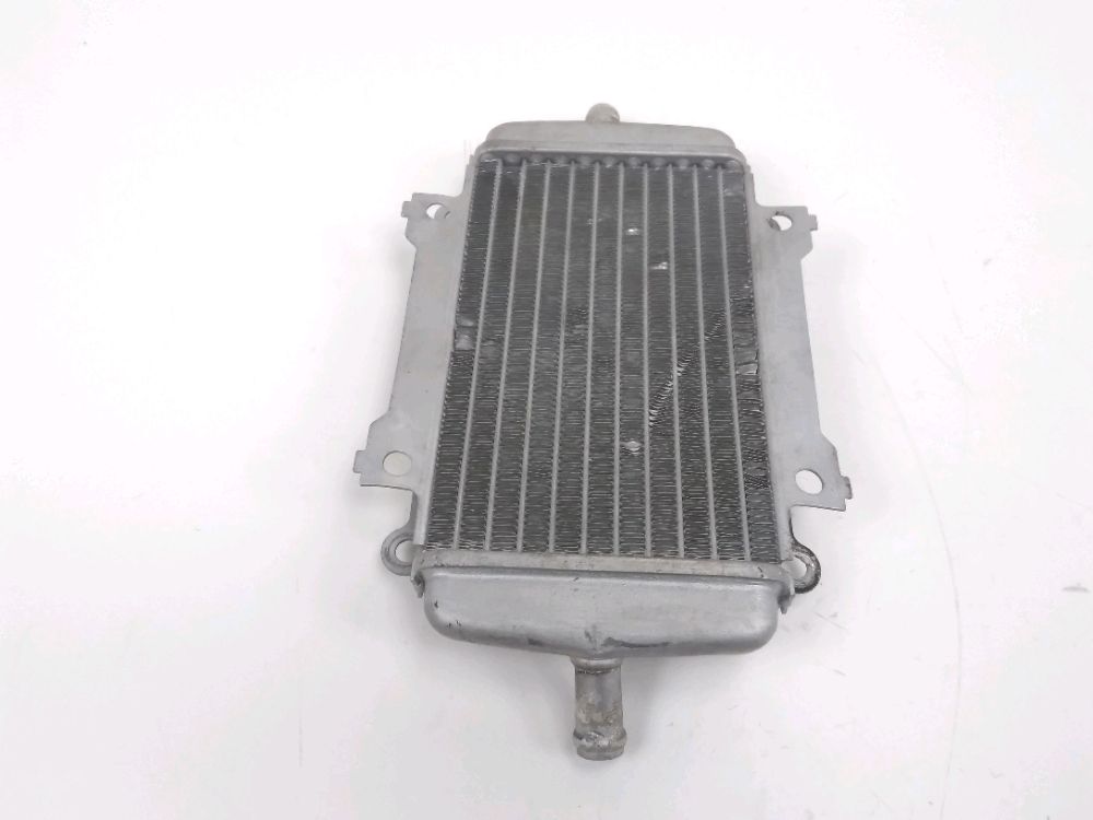 RADIATEUR EAU DROIT