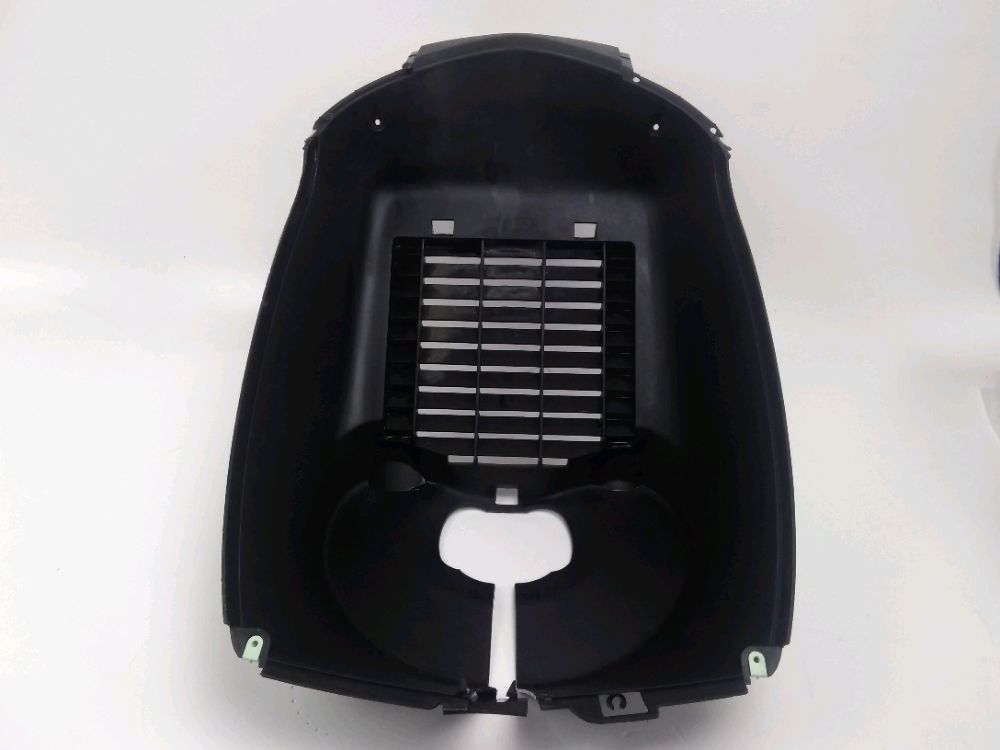 GRILLE DE RADIATEUR