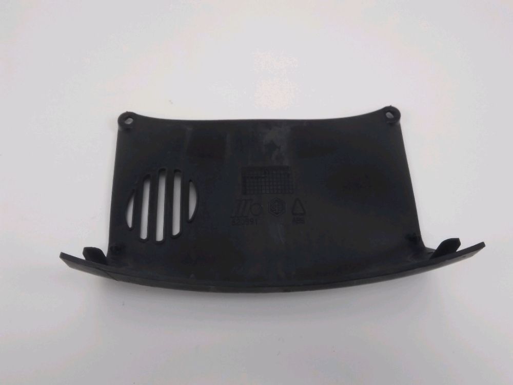 GRILLE DE RADIATEUR