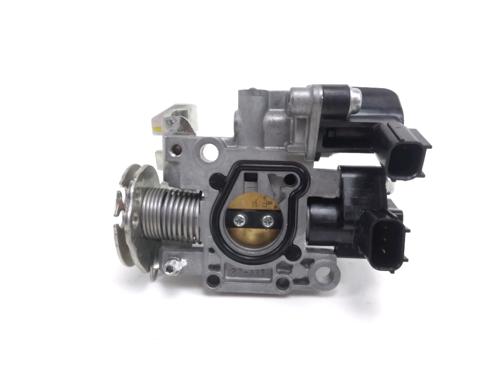 Corps d'injection gauche