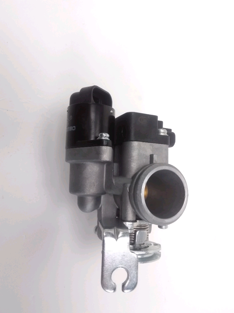 Corps d'injection droit