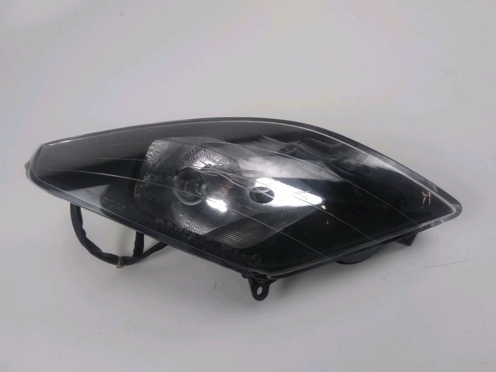 OPTIQUE AVANT GAUCHE