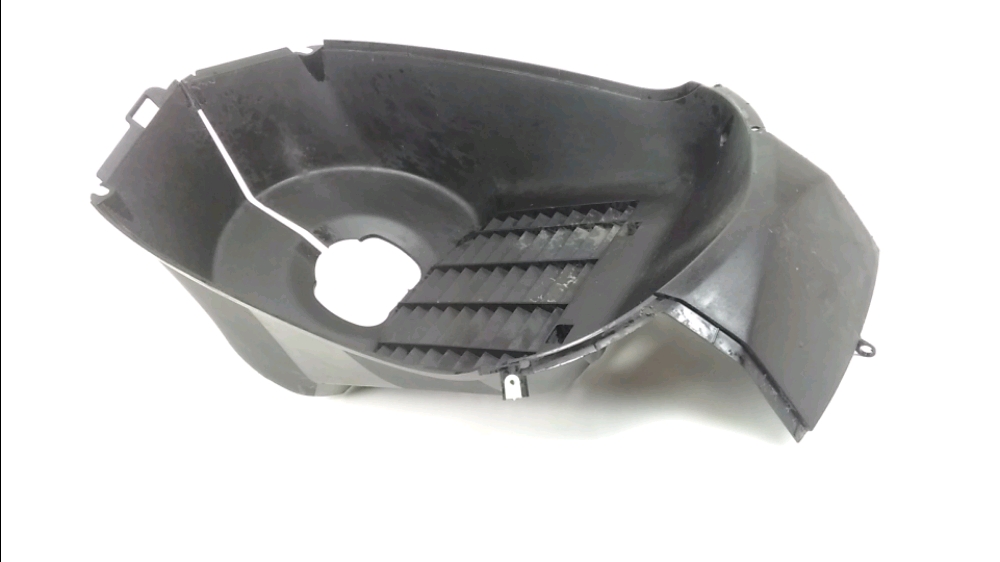 GRILLE DE RADIATEUR