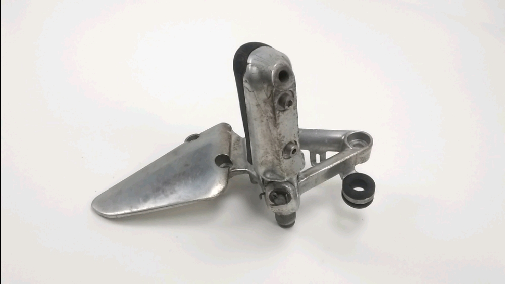 PLATINE AVANT DROITE COMPLETE