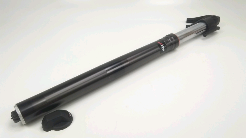 Tube de fourche gauche